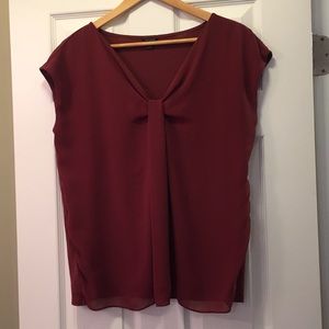 Ann Taylor size large dark red top